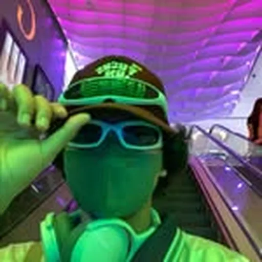 @kikiirmdhnn profile image