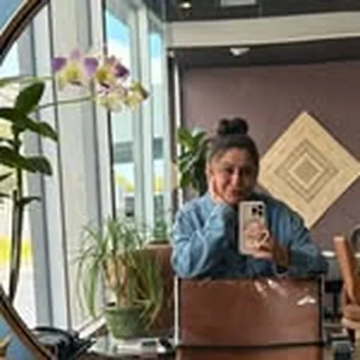 @kimberly_hairstylist profile image