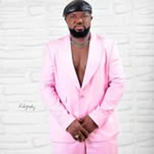 @kingpaparazi profile image