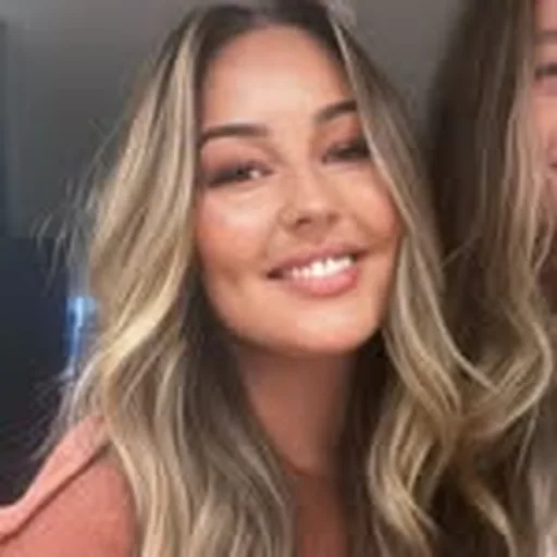 @kirstenmaree profile image