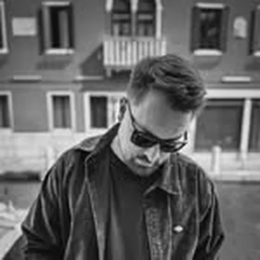 @kollektivost profile image