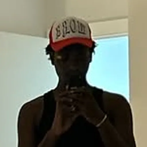 @kwasigray_ profile image