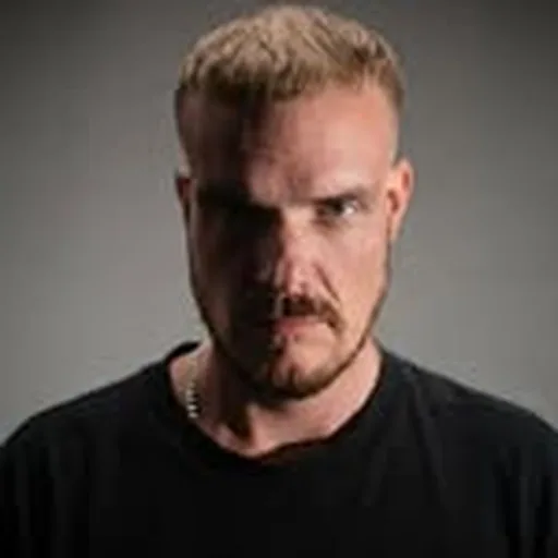 @l_huismann profile image
