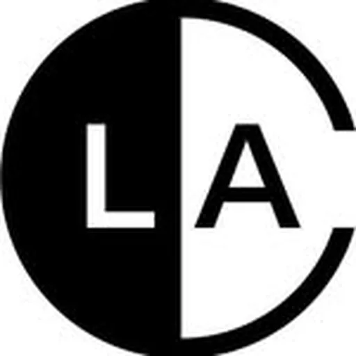 @la_centerofphoto profile image
