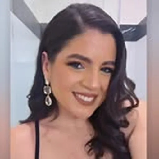 @la_roiz profile image