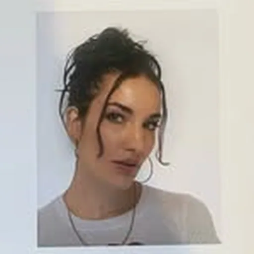 @lacatyyyy profile image