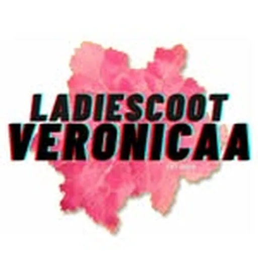 @ladiescoot.veronicaa profile image
