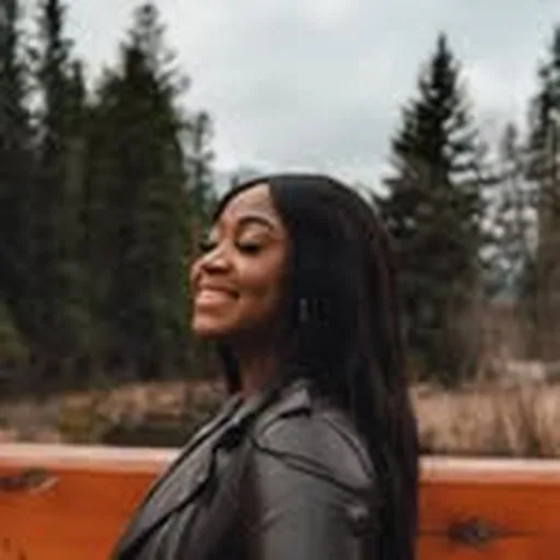 @ladiestakenotes profile image