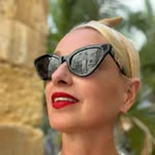 @ladylanasa profile image