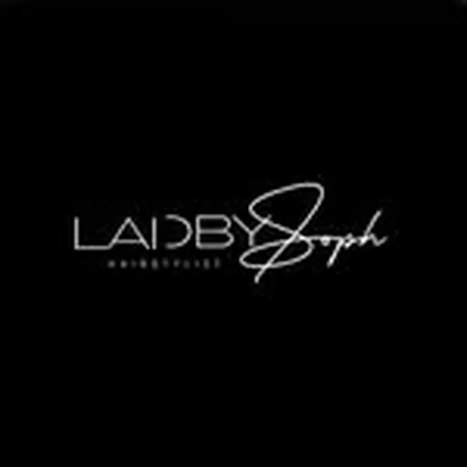 @laidbysoph profile image