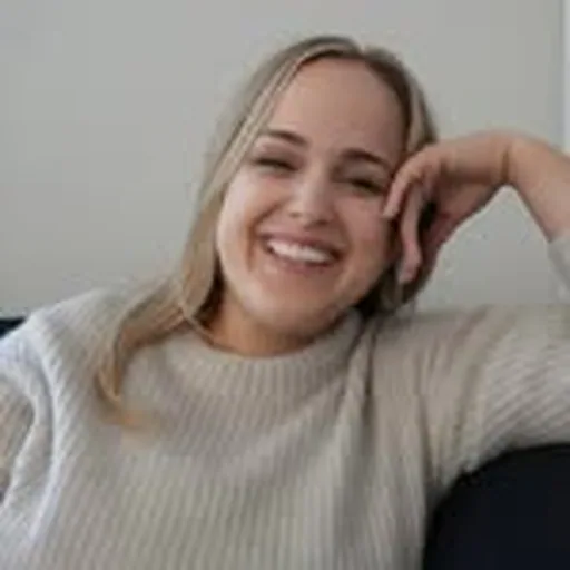 @lamidwifeabby profile image