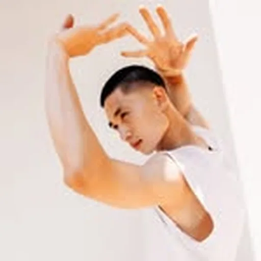 @lamsnguyen_ profile image