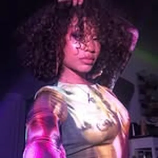 @lani_feli profile image