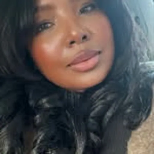 @lanrayray profile image
