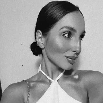 @larawronski profile image