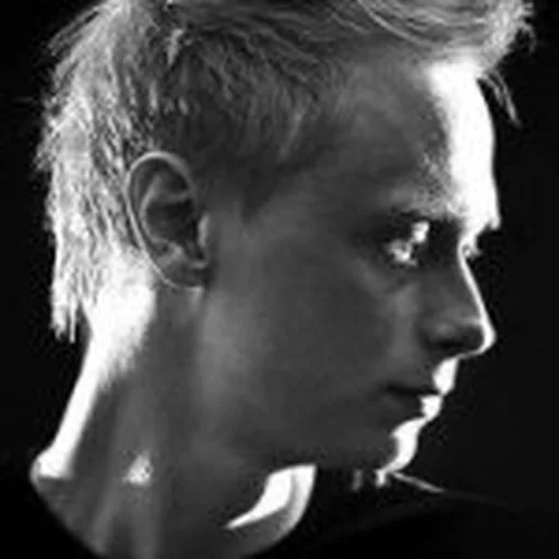 @larionovmusic profile image