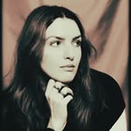 @larissatjhe profile image