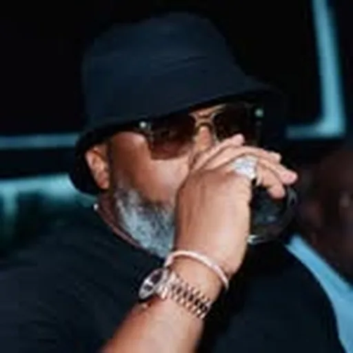 @larrygaaga profile image