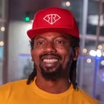 @larrylavell profile image