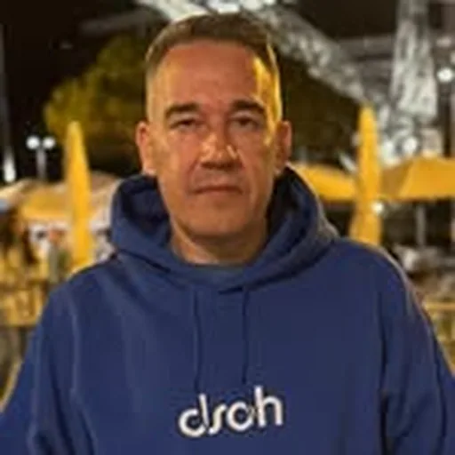 @larslb profile image