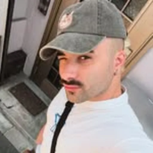 @lascasassss profile image