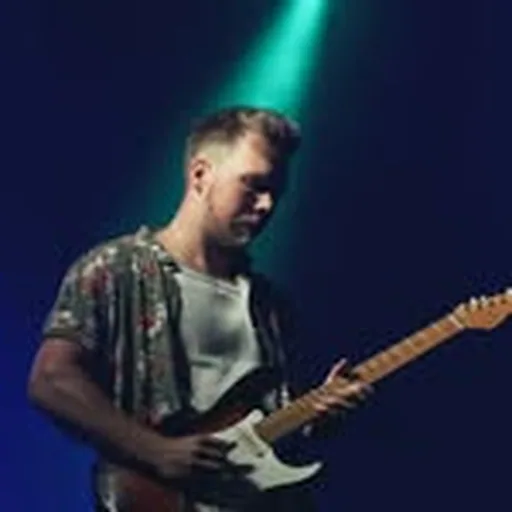 @laszloburing profile image