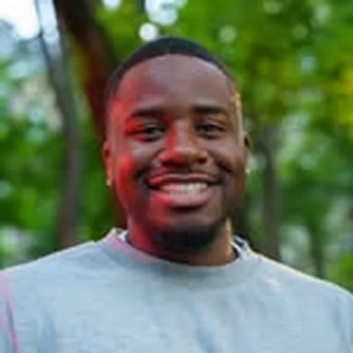 @laughwithlee_ profile image