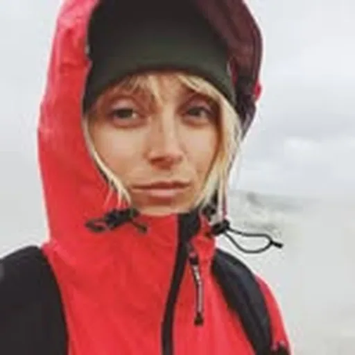 @laura_austin profile image