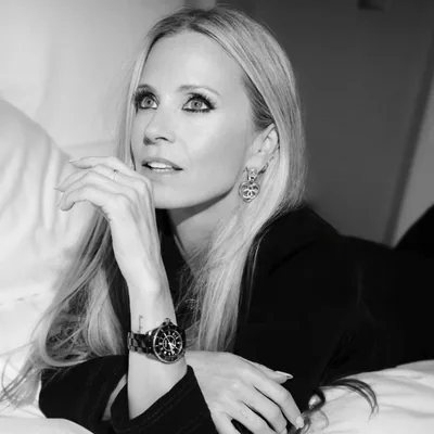 @laurabaileylondon profile image