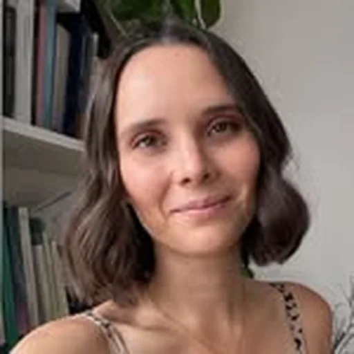 @laurabelru profile image