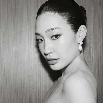 @laurajung profile image