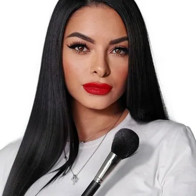 @laurapontillomakeup__ profile image