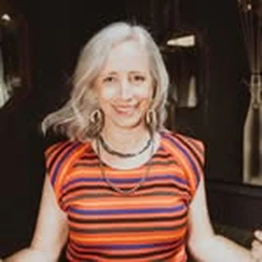 @lauraveirs profile image