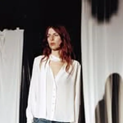 @laurelhalo profile image