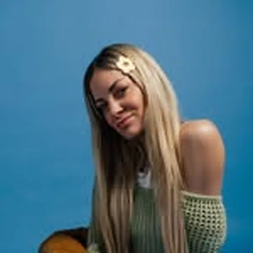 @laurellmusic profile image