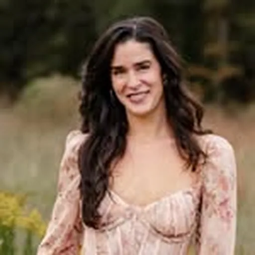 @laurenagans profile image