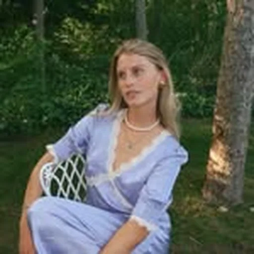 @laurenelson profile image