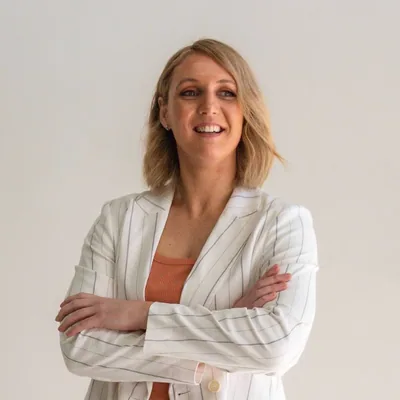 @laurenfinancementor profile image