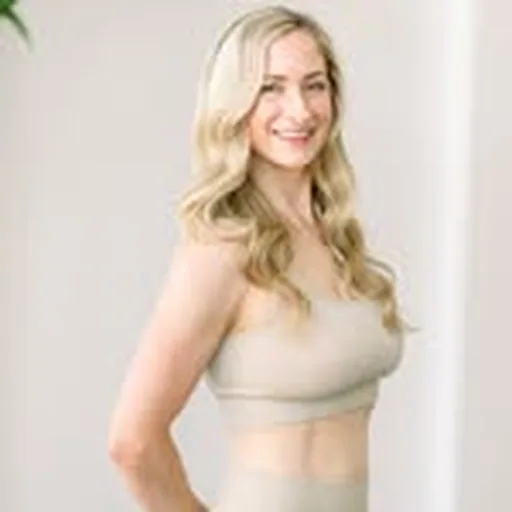 @laurenfitterfitness profile image