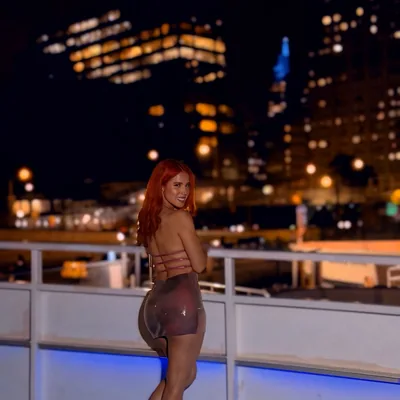 @laurengenesis27 profile image