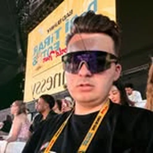 @laurent.hq profile image