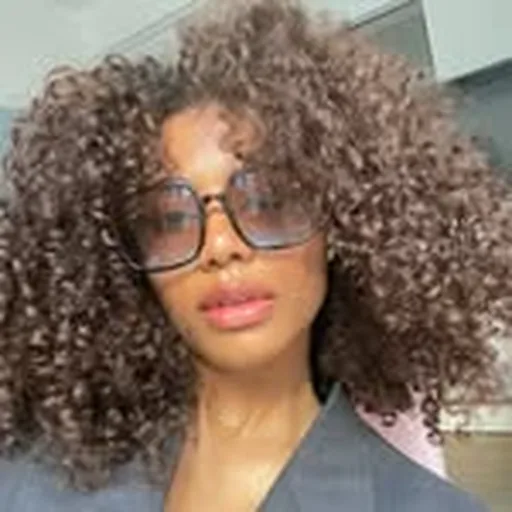 @lauryndemeza profile image
