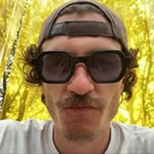 @le.ploum profile image