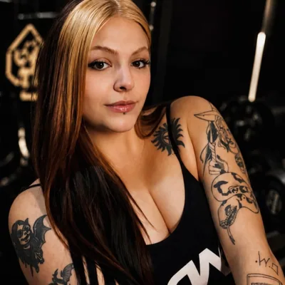 @leealcantara_ profile image
