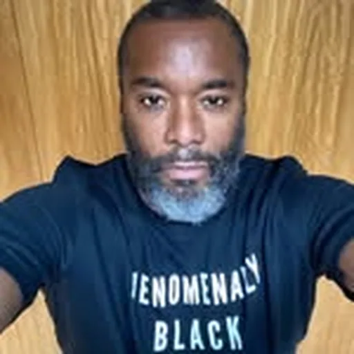 @leedaniels profile image
