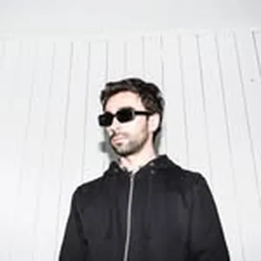 @leeonees profile image