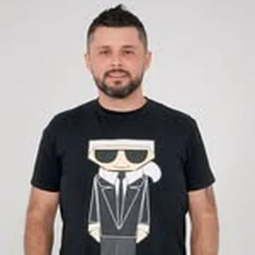 @leitozc profile image