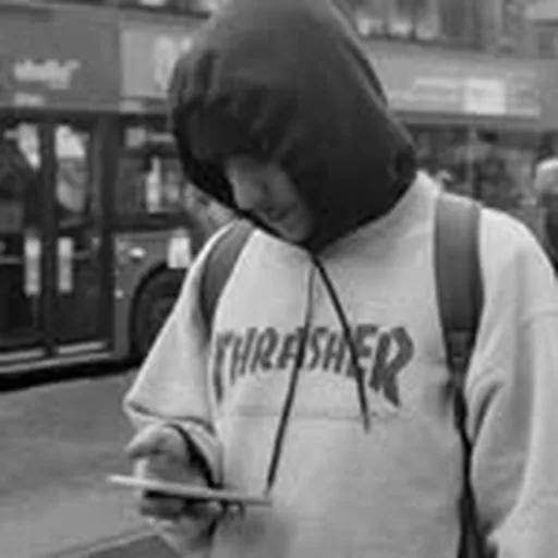 @leofavaro_ profile image