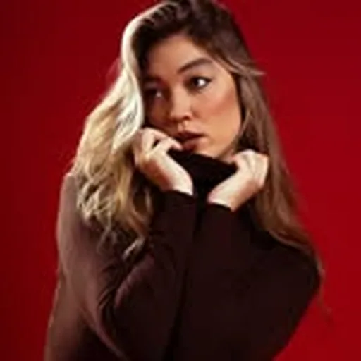 @leonienele__ profile image