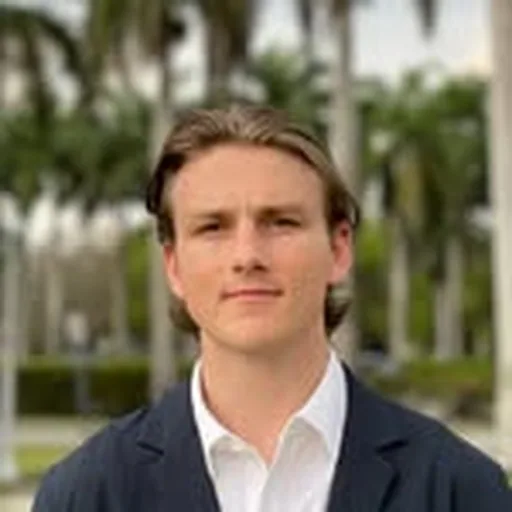 @liambuilds.ai profile image